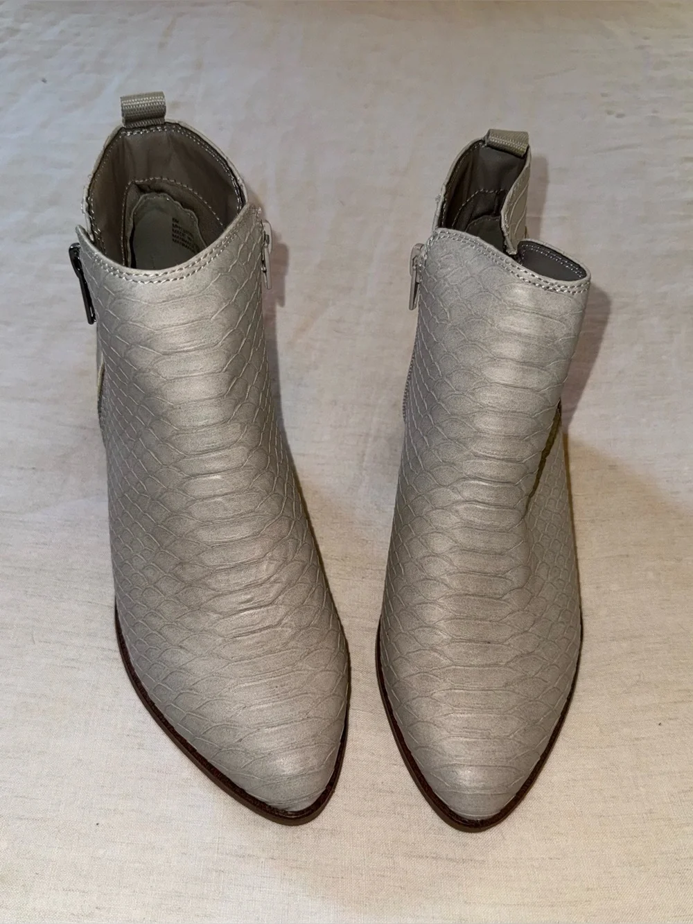 Mia Women's Light Gray Textured Ankle Boot with Side Zip